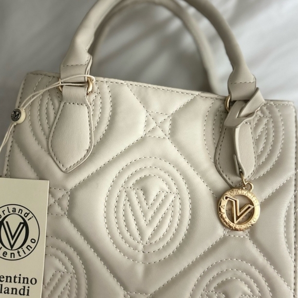 Valentino 🔽 Orlandi Tote Bag Quilted  Original V in luxurious bone - Picture 7 of 8